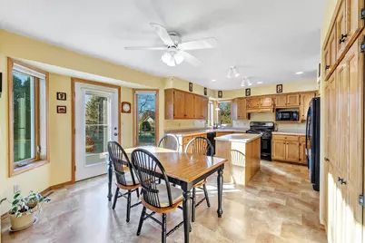 427 N 18th Avenue, Sturgeon Bay, WI 54235 - Photo 14