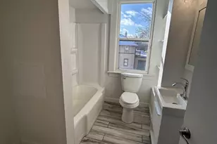 160 S Hickory St, Fond du Lac, WI 54935 - Photo 10