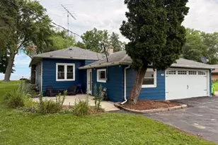 N7184 Winnebago Dr, Fond du Lac, WI 54935 - Photo 4