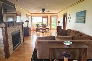 N7184 Winnebago Dr, Fond du Lac, WI 54935 - Photo 10