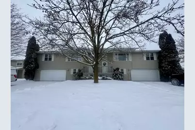 2966 Manitowoc Road, Green Bay, WI 54301 - Photo 1