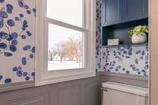 908 8th St, Menasha, WI 54952 - Photo 12