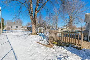 908 8th St, Menasha, WI 54952 - Photo 36