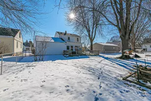 908 8th St, Menasha, WI 54952 - Photo 40