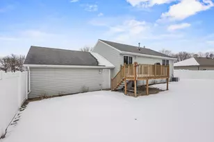1601 S Sundown Ln, Appleton, WI 54915 - Photo 32