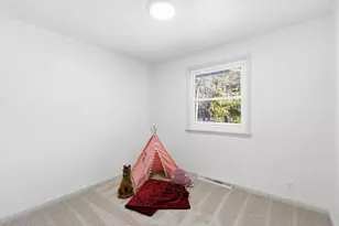 1237 E Calumet St, Appleton, WI 54915 - Photo 12