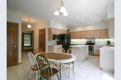 125 E Wayfarer Lane, Appleton, WI 54913 - Photo 4