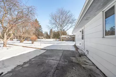 2751 Allouez Avenue, Green Bay, WI 54311 - Photo 26