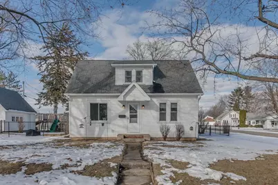 351 E Scott Street, Omro, WI 54963 - Photo 2