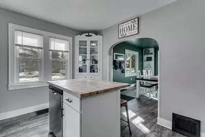 351 E Scott Street, Omro, WI 54963 - Photo 8