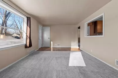 464 Oaklawn Avenue, Green Bay, WI 54304 - Photo 6