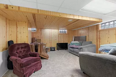 1521 Careful Drive, Green Bay, WI 54304 - Photo 38