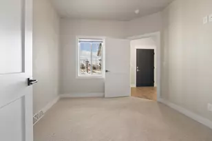 2757 County Rd EE, Abrams, WI 54101 - Photo 8