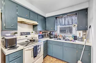 708 N Fernmeadow Dr, Appleton, WI 54915 - Photo 16