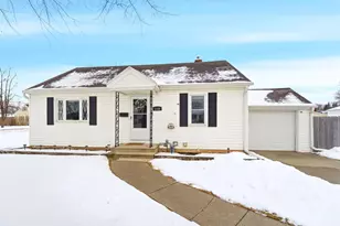 1336 Wirtz Ave, Green Bay, WI 54304 - Photo 1