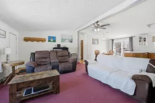 882 Lilac Rd, Little Suamico, WI 54141 - Photo 4