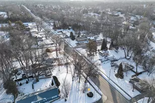 1437 Baumgart Rd, Green Bay, WI 54304 - Photo 2