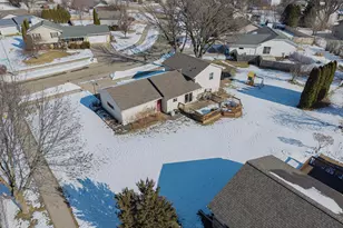 1390 Timothy Trail, Oshkosh, WI 54904 - Photo 32