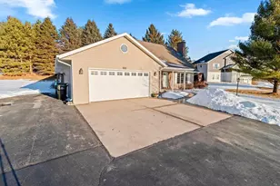 3410 Glendale Ave, Howard, WI 54313 - Photo 2