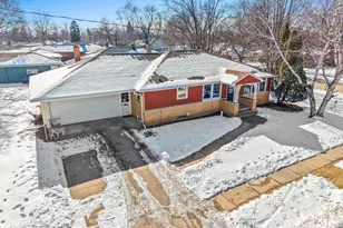 1235 W Frances St, Appleton, WI 54914 - Photo 2