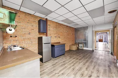 215 N Washington Street, Green Bay, WI 54301 - Photo 16