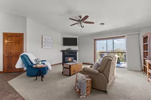 2362 E Plank Circle, Appleton, WI 54915 - Photo 6