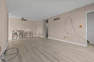 1416 W 2nd Ave, Oshkosh, WI 54902 - Photo 12