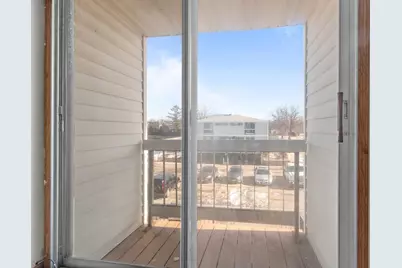 1416 W 2nd Avenue, Oshkosh, WI 54902 - Photo 16