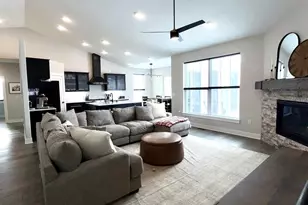 1620 Creekview Ln, Oconomowoc, WI 53066 - Photo 24