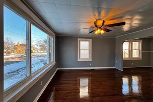 705 11th Ave, Menominee, MI 49858 - Photo 2