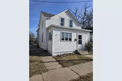110 S Washington Street, Berlin, WI 54923 - Photo 2