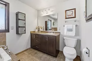 W6534 Manitowoc Rd, Menasha, WI 54952 - Photo 16