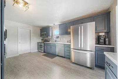 624 E Quincy Street, New London, WI 54961 - Photo 8