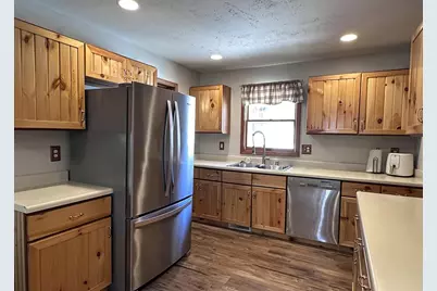 3321 N 8th Street, Sheboygan, WI 53083 - Photo 16