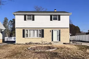 3321 N 8th St, Sheboygan, WI 53083 - Photo 2