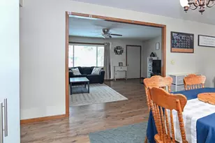 170 Robin Ln, Shawano, WI 54166 - Photo 10