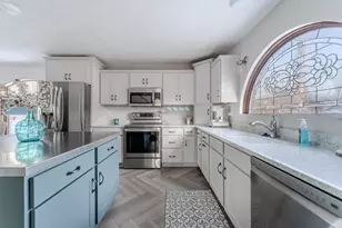 2210 Westwind Rd, Oshkosh, WI 54904 - Photo 6