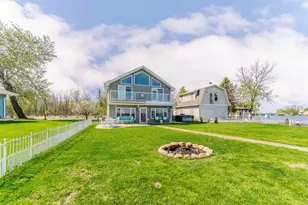 2210 Westwind Rd, Oshkosh, WI 54904 - Photo 52