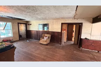 9320 4th Avenue, Pleasant Prairie, WI 53158 - Photo 4