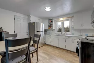 1325 S Harmon St, Appleton, WI 54915 - Photo 12