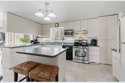 1250 Cass Street, Green Bay, WI 54301 - Photo 6