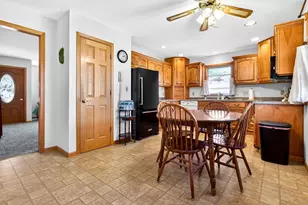 1069 Martin Ave, Fond du Lac, WI 54935 - Photo 8