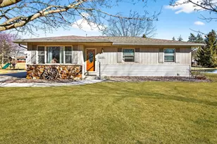 1069 Martin Ave, Fond du Lac, WI 54935 - Photo 1