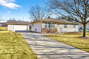 1069 Martin Ave, Fond du Lac, WI 54935 - Photo 34