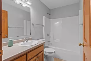 3082 Winnipeg St, Menasha, WI 54952 - Photo 20