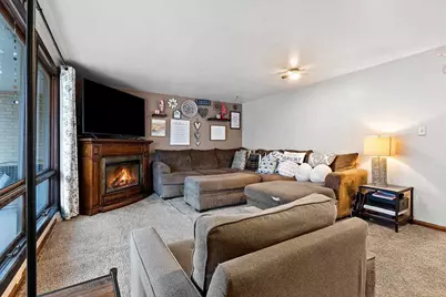 684 Lida Lane, Green Bay, WI 54304 - Photo 2