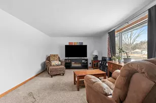 3137 Parkdale Dr, Marinette, WI 54143 - Photo 2