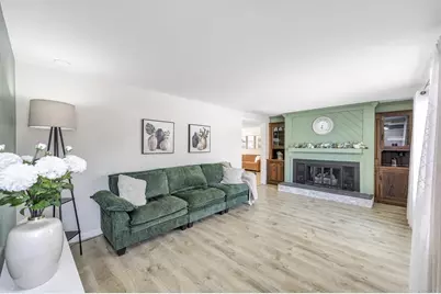 313 Steven Court, Denmark, WI 54208 - Photo 4