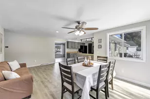 313 Steven Ct, Denmark, WI 54208 - Photo 10