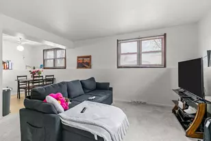 1050 Van Buren Ave, Oshkosh, WI 54902 - Photo 20
